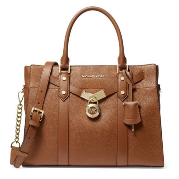 Michael Kors Handbags - ✨RESERVED!✨MICHAEL KORS✨NWT NOUVEAUX LEATHER BAG